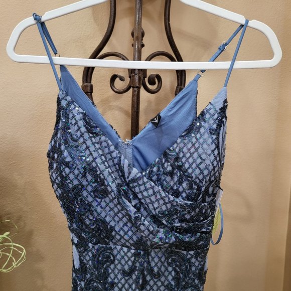 NWT Windsor Blue Sequence Dress - Picture 4 of 17